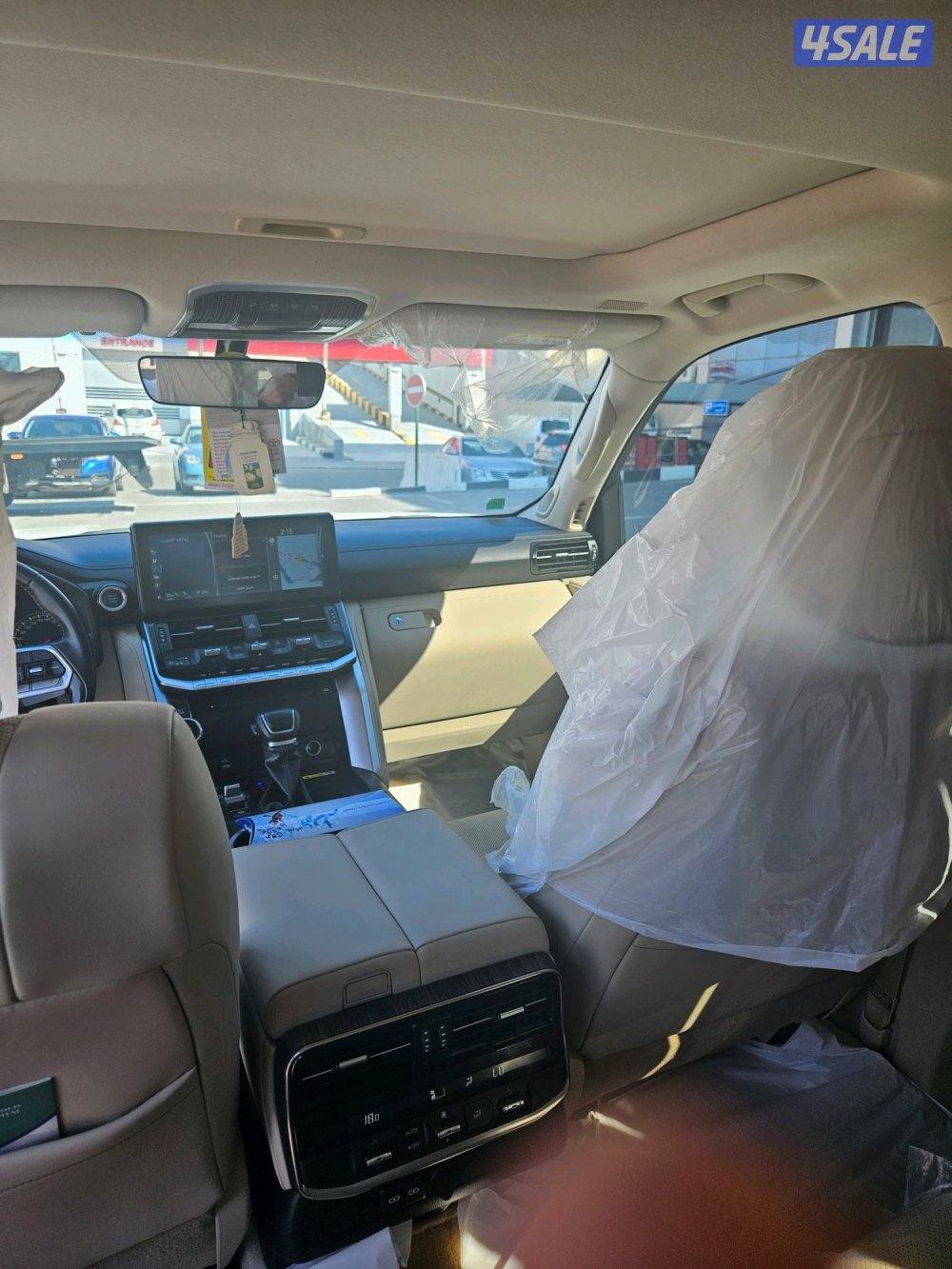 للبيع لاندكروزر (VX AERO S) موديل 2023 ماشي 21600 الف كم بحالة الوكالة6