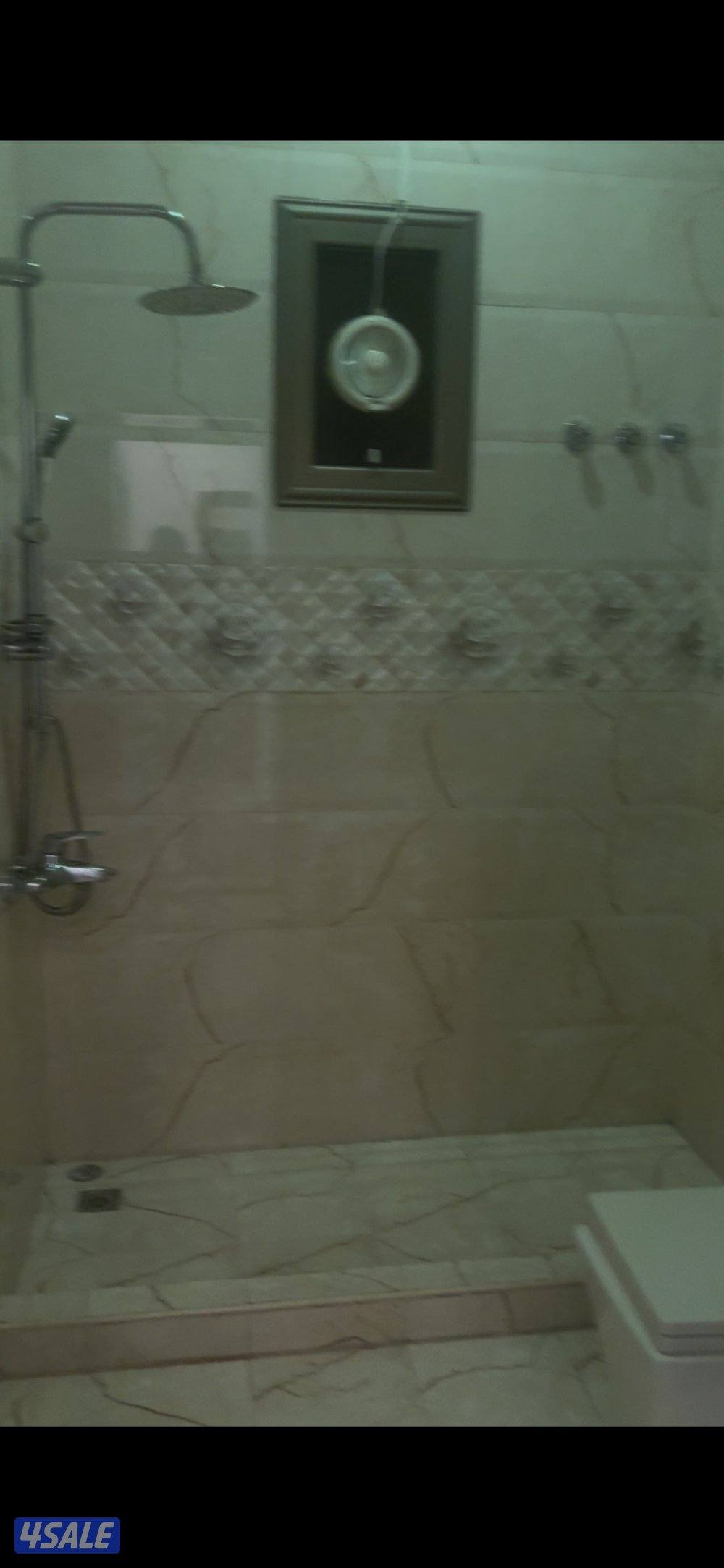 جابر لاحمد قطعة 7 مطلوب معاريس او طفل2