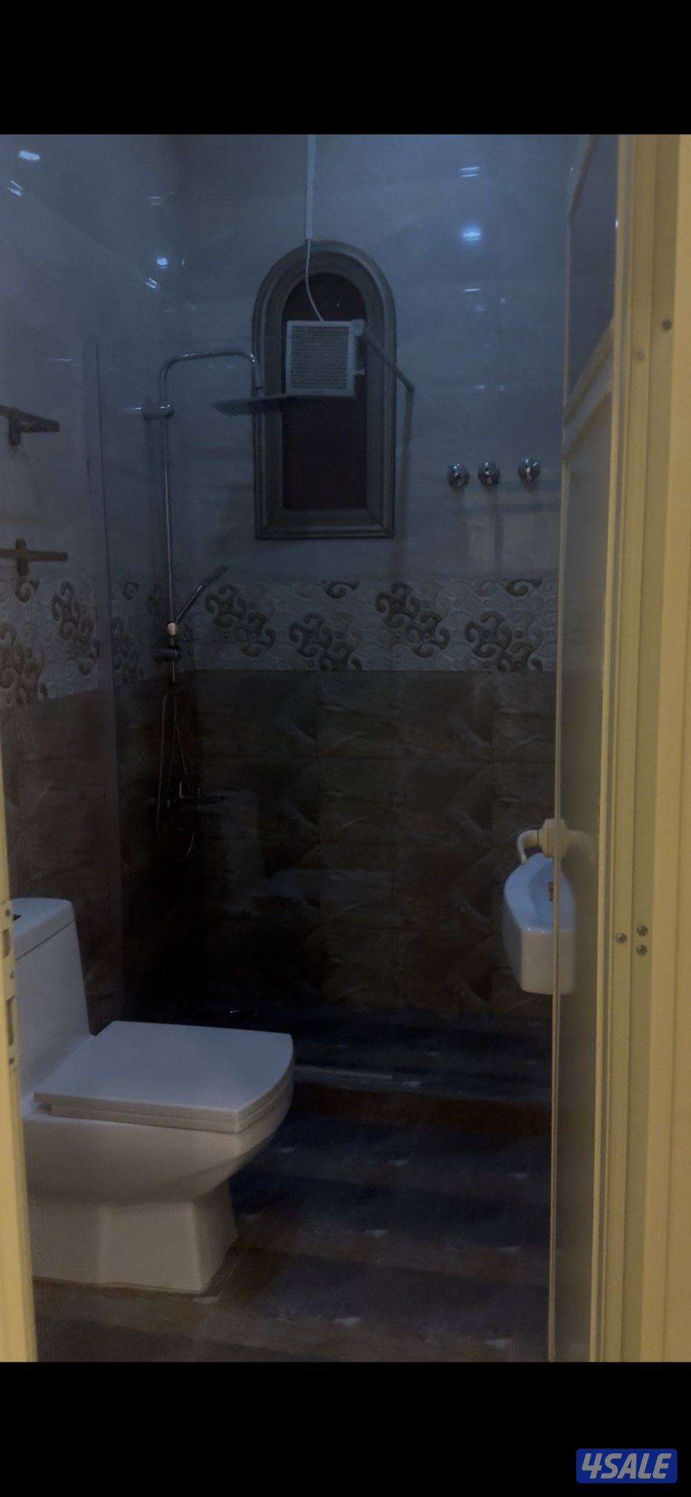 جابر لاحمد قطعة 7 مطلوب معاريس او طفل6