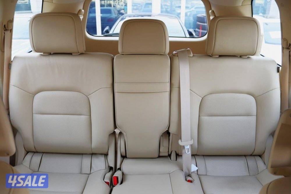 تويوتا لاندكروزر GXR 2017 وكاله البحرين تصدير مع تخليص اقرا الاعلان8