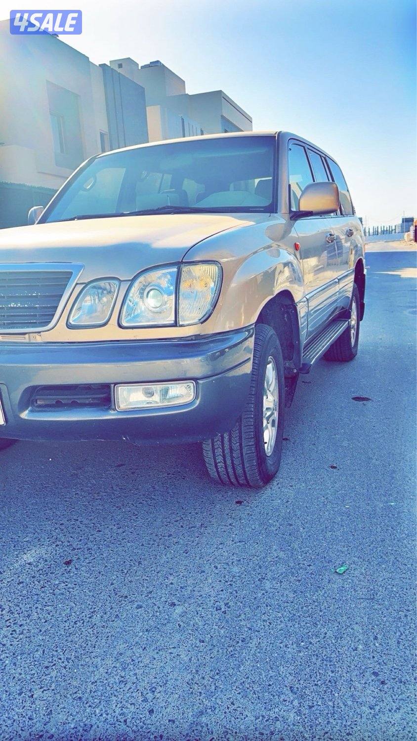 جيب لكزس 98 شرط الفحص قير ومكينه وشاصي قابل للمساومه يوجد فحص حديث2