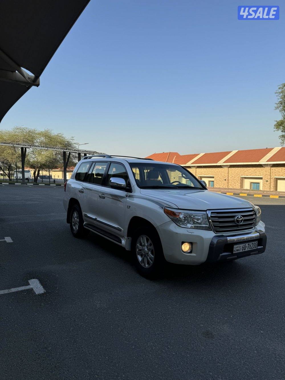 للبيع لاند كروزر VXR 20153