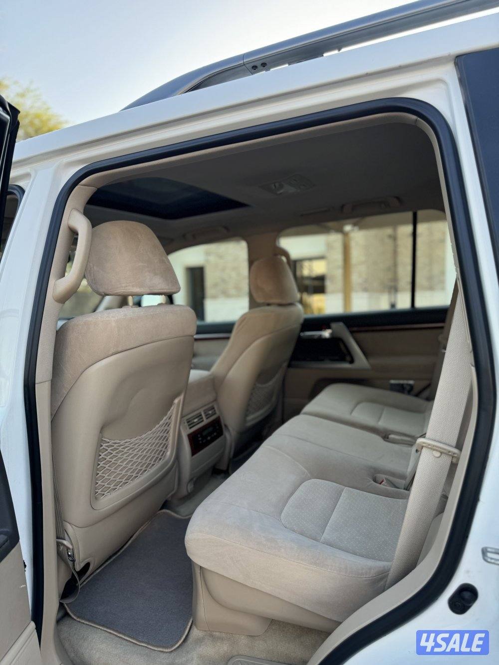 للبيع لاند كروزر VXR 20157