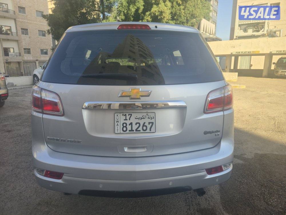 Chevrolet trailblazer 2020 model 4x4 variant 52,000 km orginal paint.5