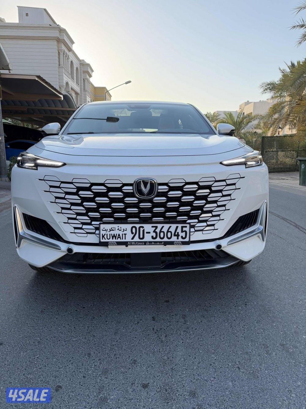 بحاله كالجديدة UNI-K2