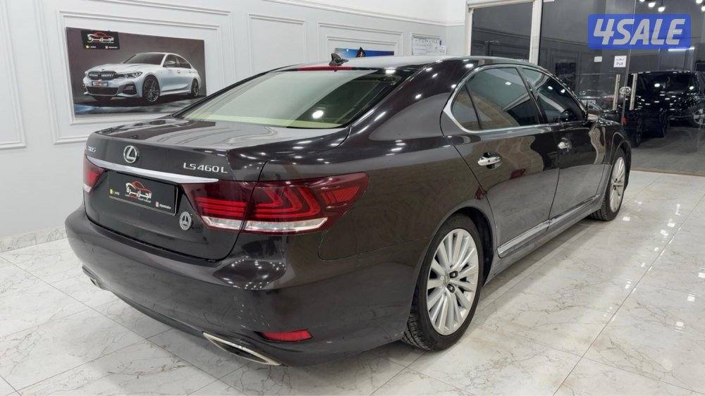 للبيع لكزس Ls460L عداد 154الف 20132