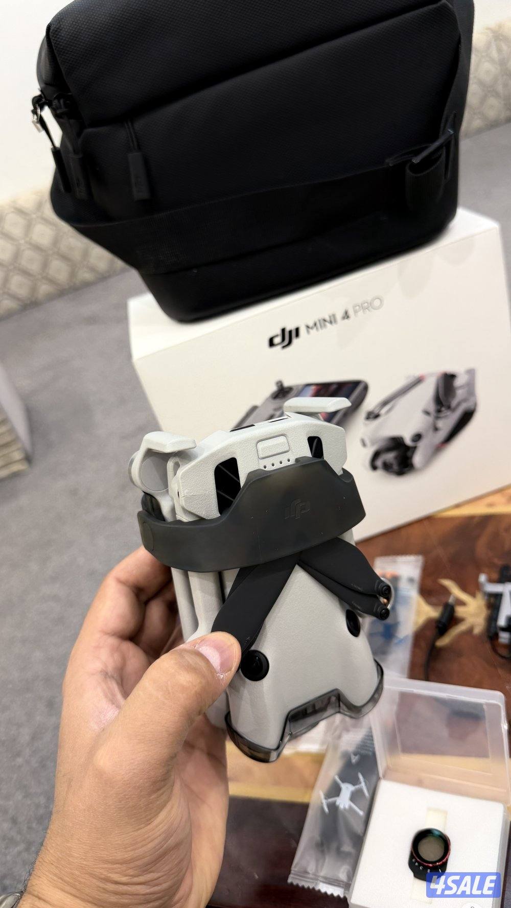 DJI MINI 4 pro combo plaus7