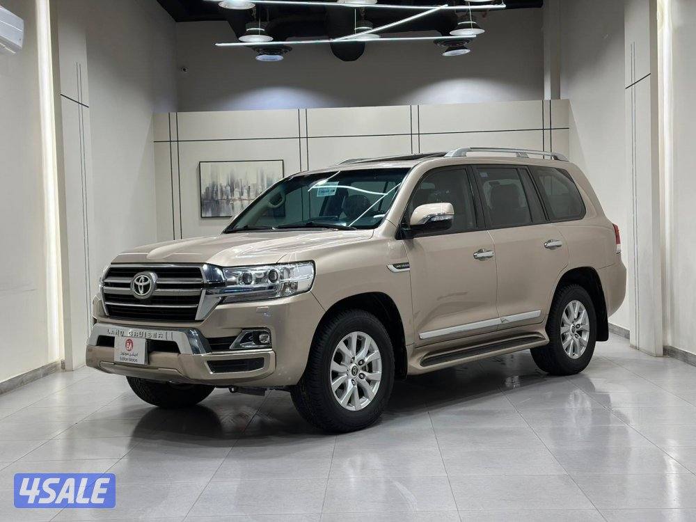 لاندكروزر GXR0