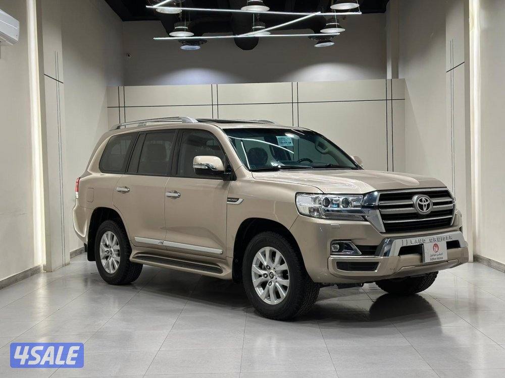 لاندكروزر GXR1