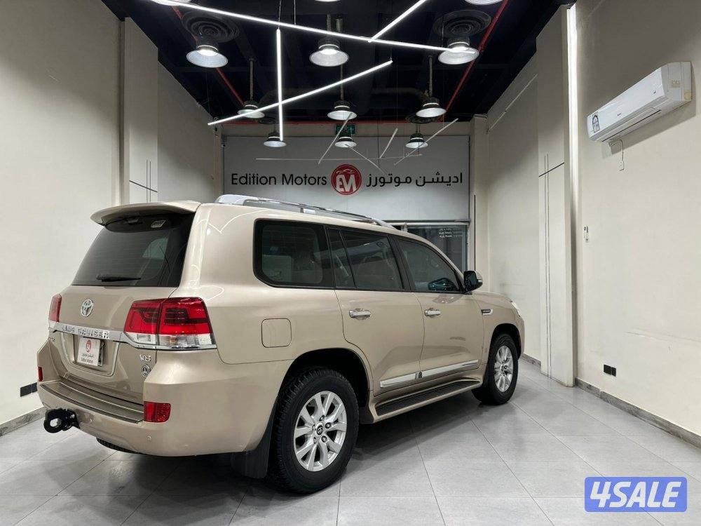 لاندكروزر GXR3