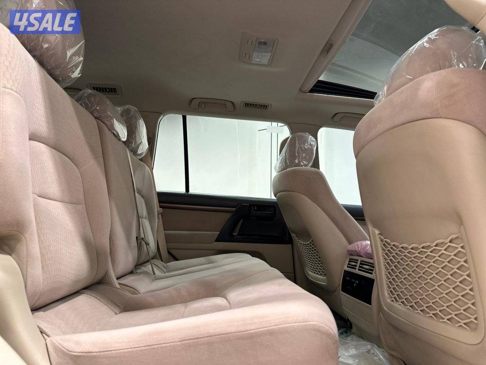 لاندكروزر GXR6