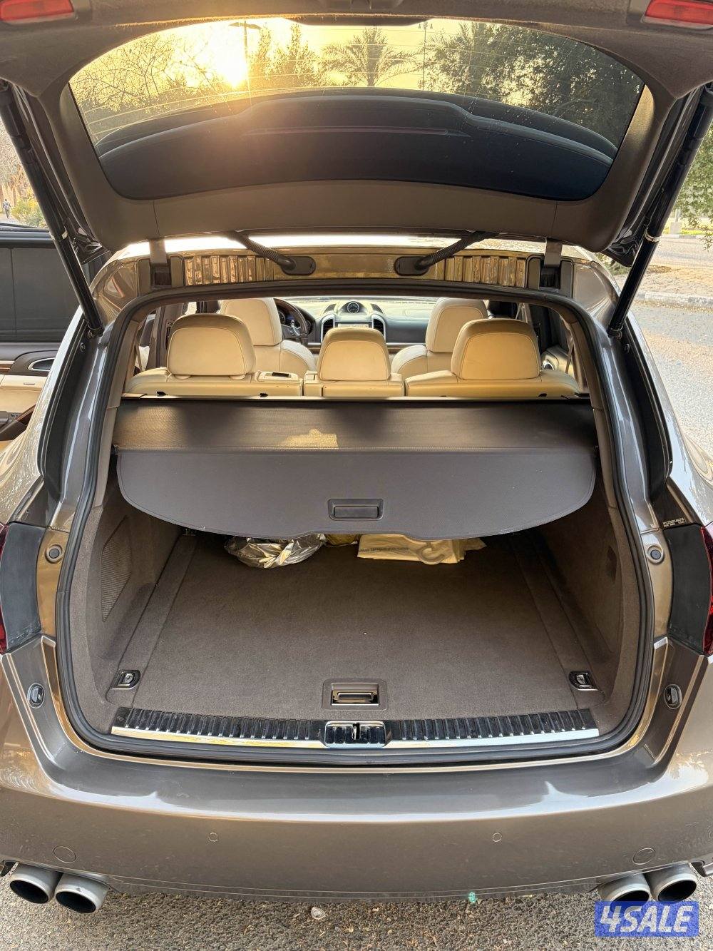 للبيع بورش كاين تيربو v8 twin turbo10