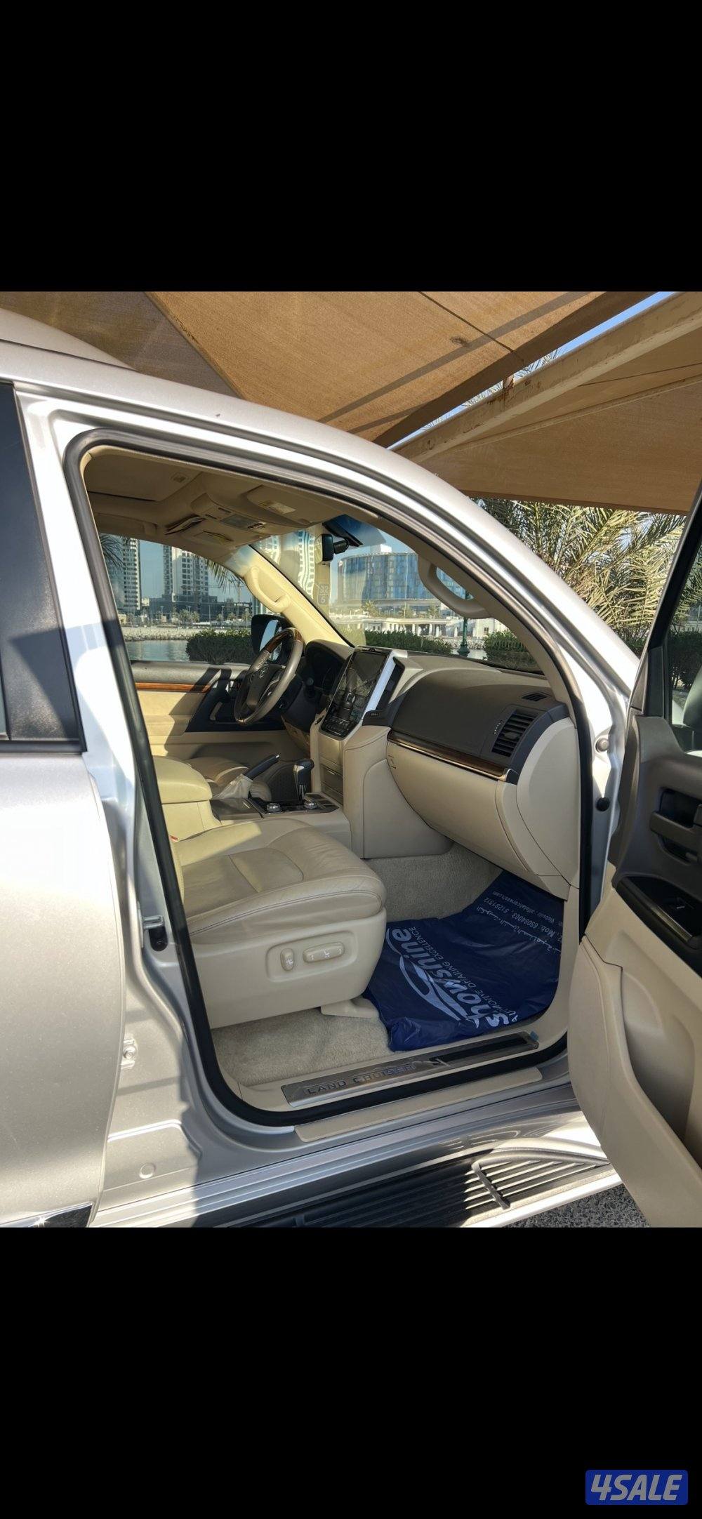 للبيع لاند كروزر موديل 2017 وارد الساير gxr سلندر86