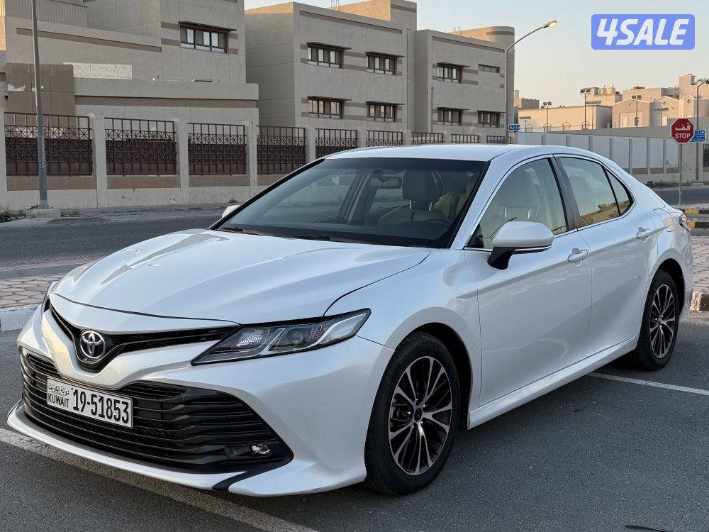 للبيع كامري مديل 2020 LE1