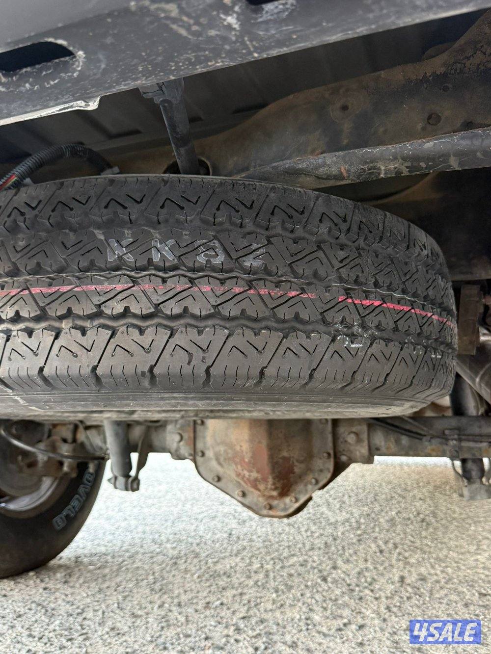 للبيع وانيت سلفرادو دبل قير8