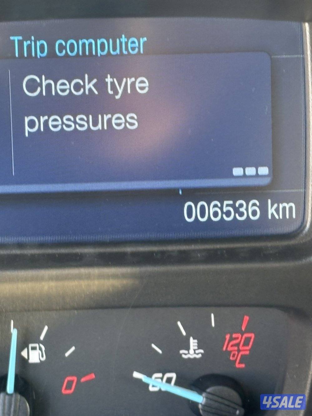 فان ثلاجه فورد سقف عالي راكب عليه ثلاجه جديده من الملا لم تستعمل نهائي0