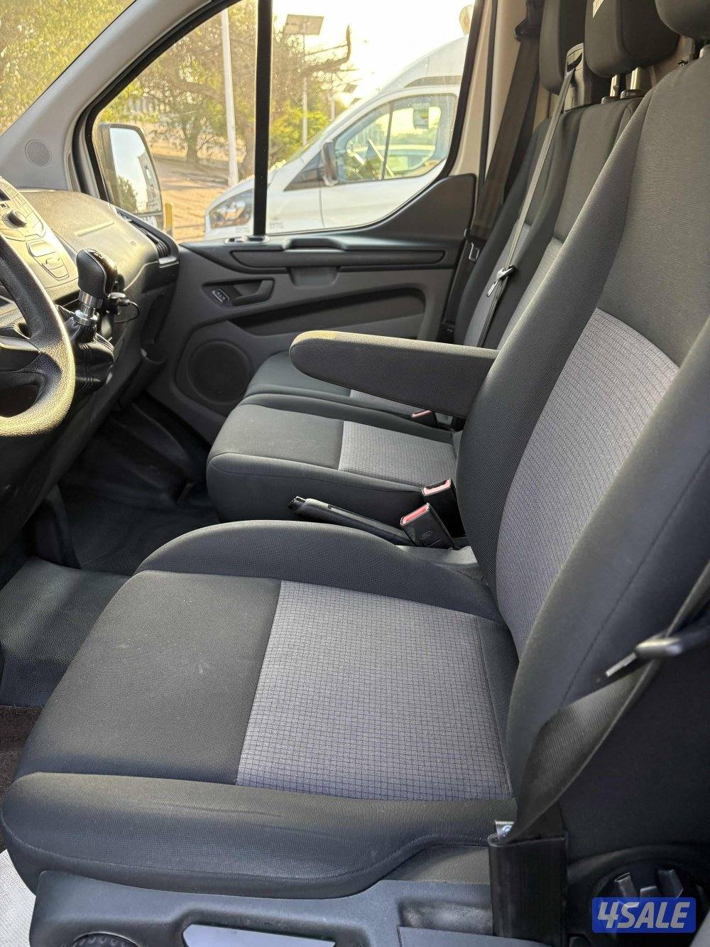 فان ثلاجه فورد سقف عالي راكب عليه ثلاجه جديده من الملا لم تستعمل نهائي8