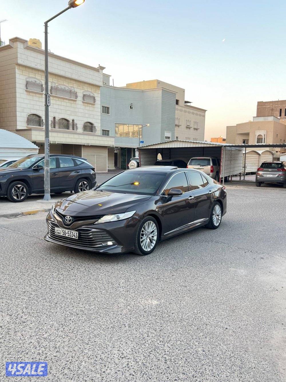 للبيع كامري 2018 6سلندر شرط الفحص0