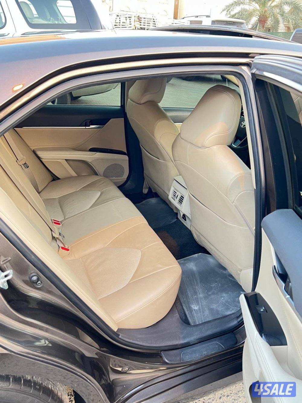 للبيع كامري 2018 6سلندر شرط الفحص5