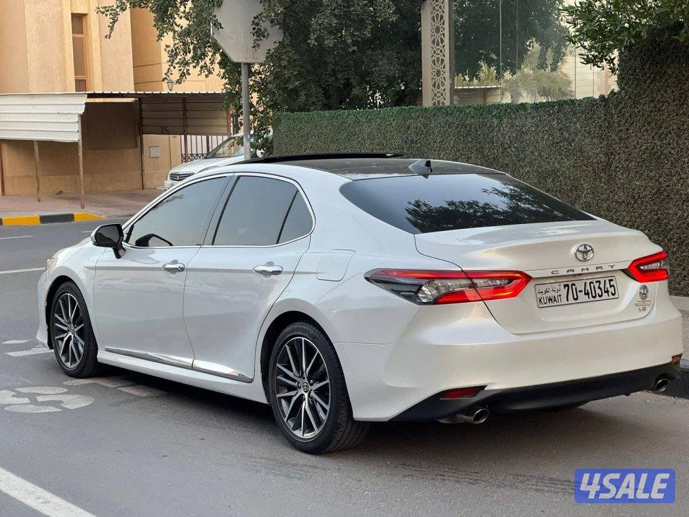 كامري ليمتد 6 سلندر موديل 2023 ماشي 35 الف1