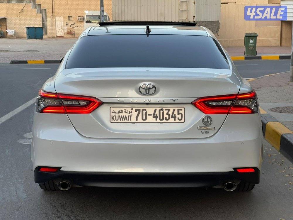 كامري ليمتد 6 سلندر موديل 2023 ماشي 35 الف2