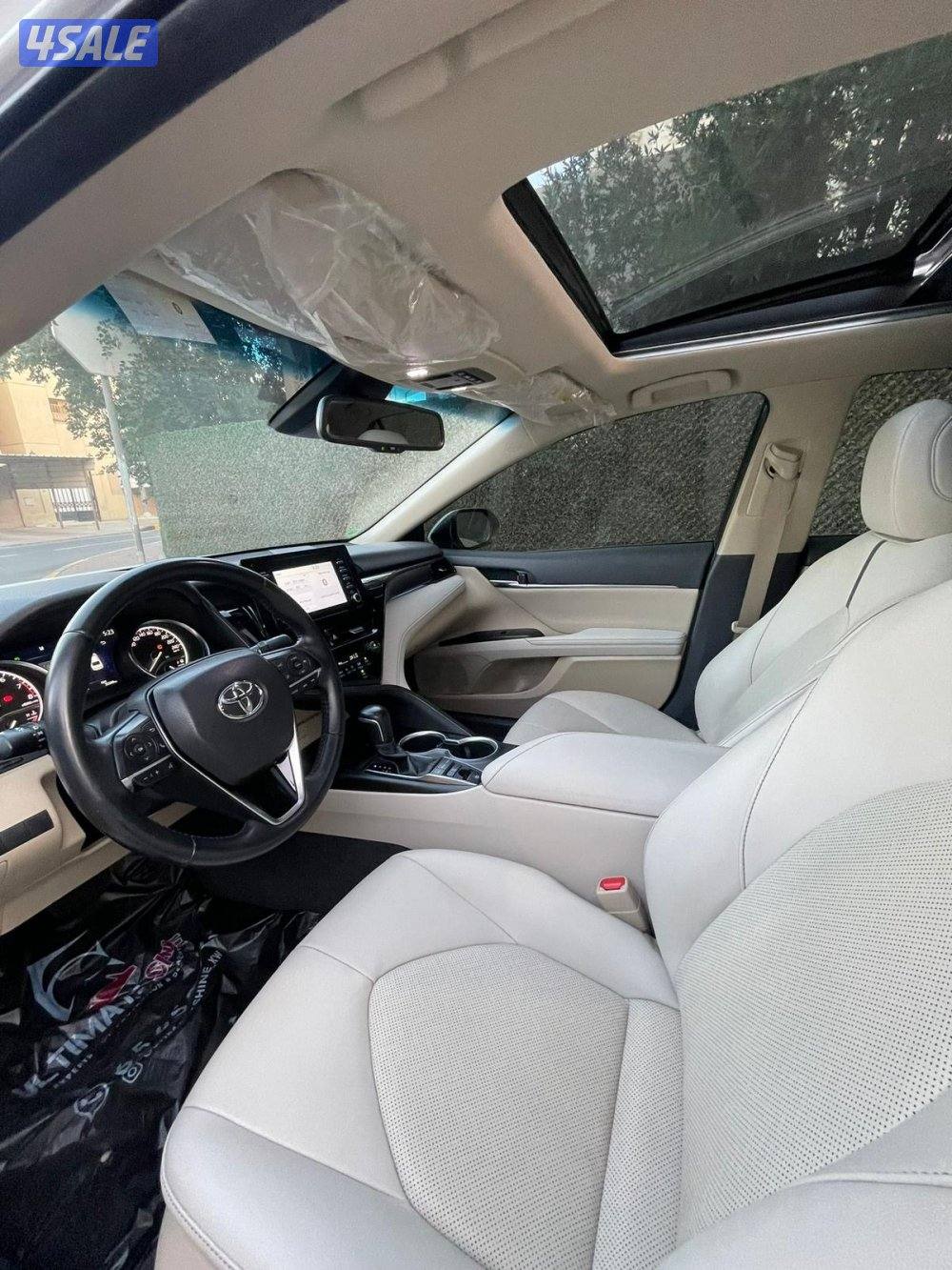 كامري ليمتد 6 سلندر موديل 2023 ماشي 35 الف3