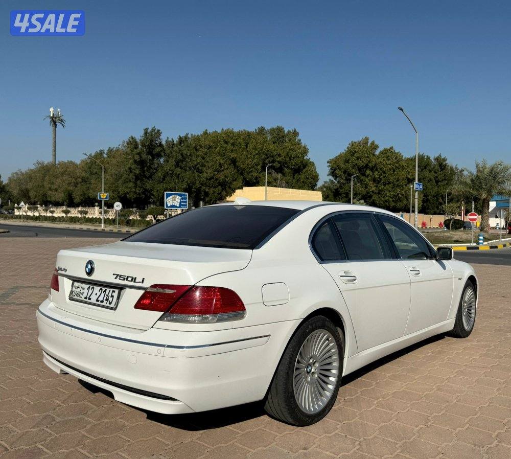 بحالة ممتازة بي ام دبليو 750LI الغانم 2006 ماشي 248 الف محركات نظيفة4