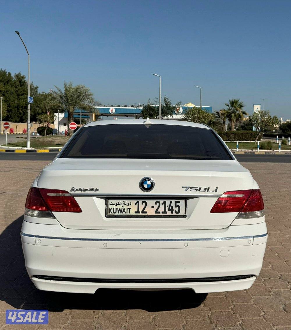 بحالة ممتازة بي ام دبليو 750LI الغانم 2006 ماشي 248 الف محركات نظيفة6