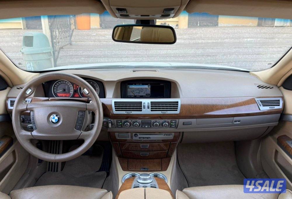 بحالة ممتازة بي ام دبليو 750LI الغانم 2006 ماشي 248 الف محركات نظيفة8