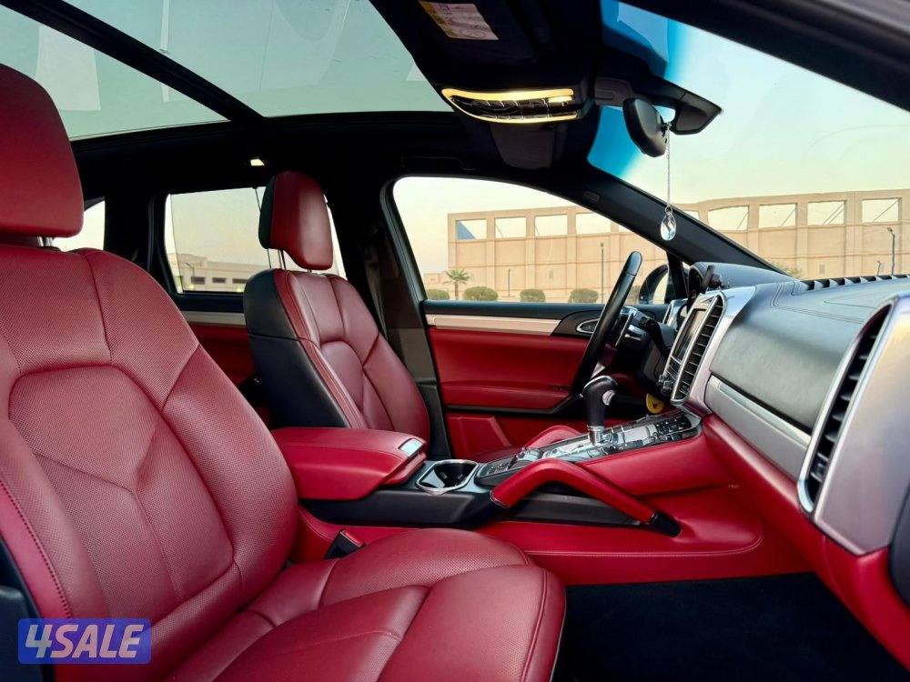 🔥اسود من داخل احمر🔥5