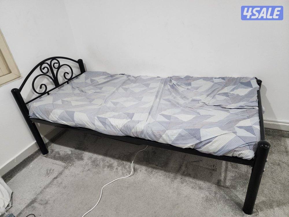 Dressing Wardrobe Cabinet and Single metal Bed4