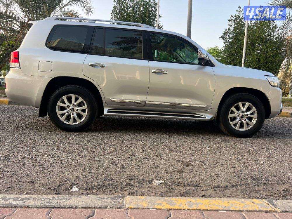 لاندكروز موديل ٢٠١٦ ماشي ١٠٣ الدرجه الاولي فتحه جلد شاشه بصمه كامره3