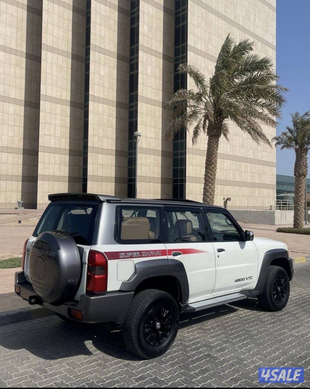 للبيع او للبدل سوبر سفاري ٢٠١٧ شرط الفحص قير مكينه شاصي0