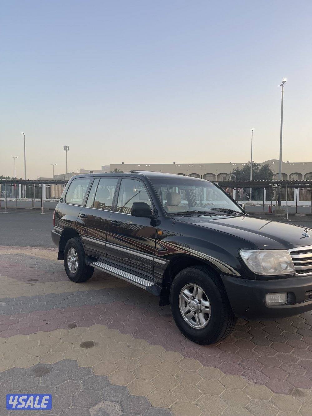 للبيع لاند قير عادي1