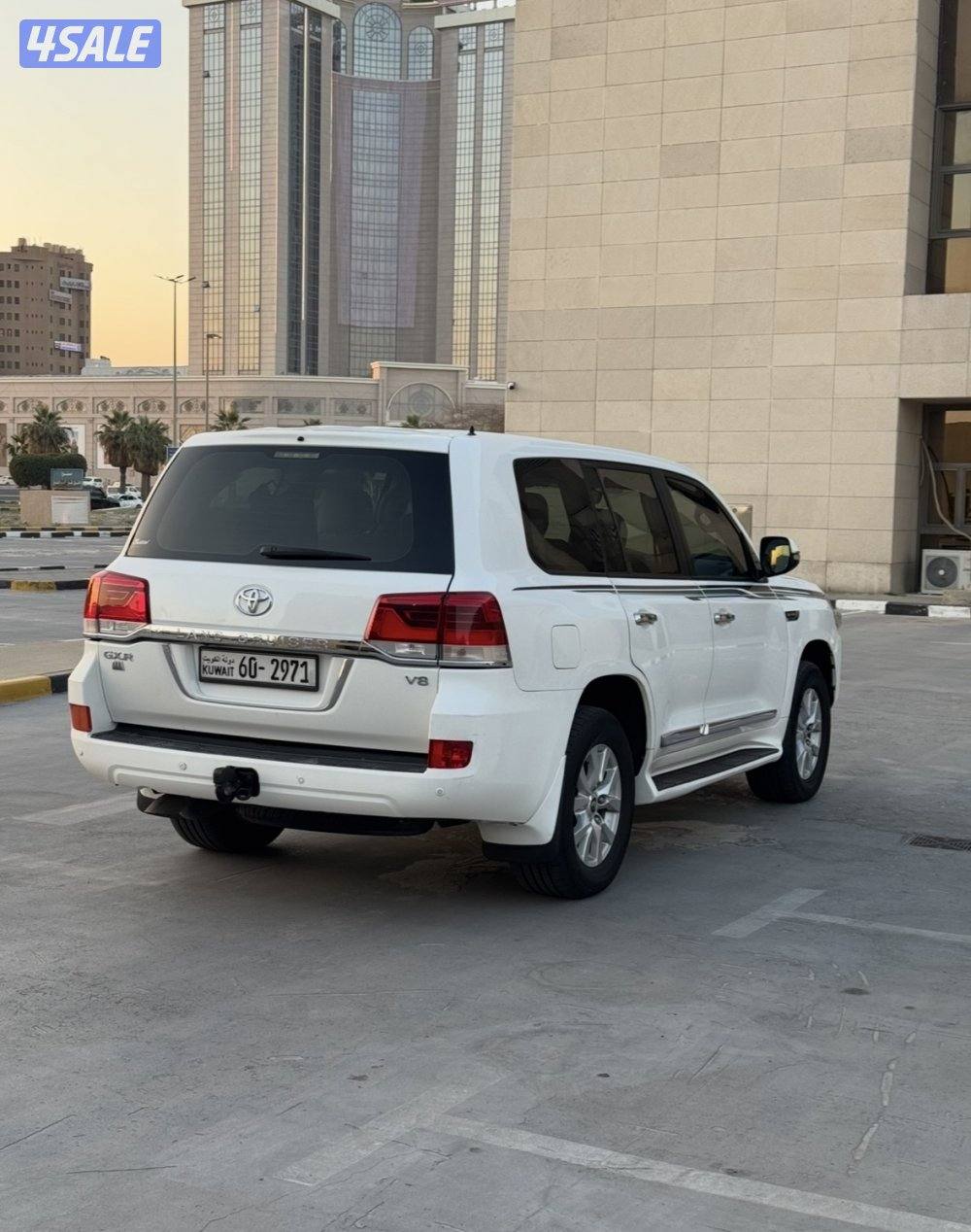 GX.R 2016 V8 وارد قطر3