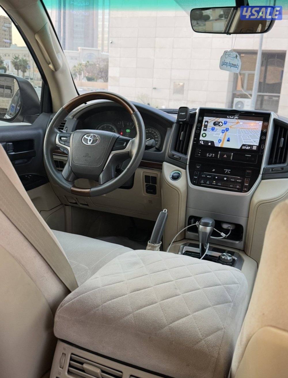 GX.R 2016 V8 وارد قطر6