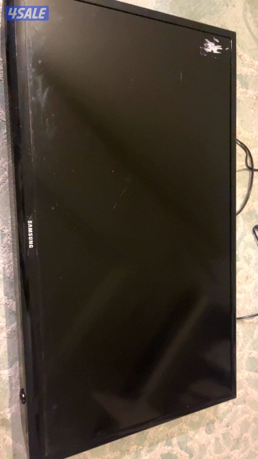 تليفزون سامسونج ٣٢ بوصه1