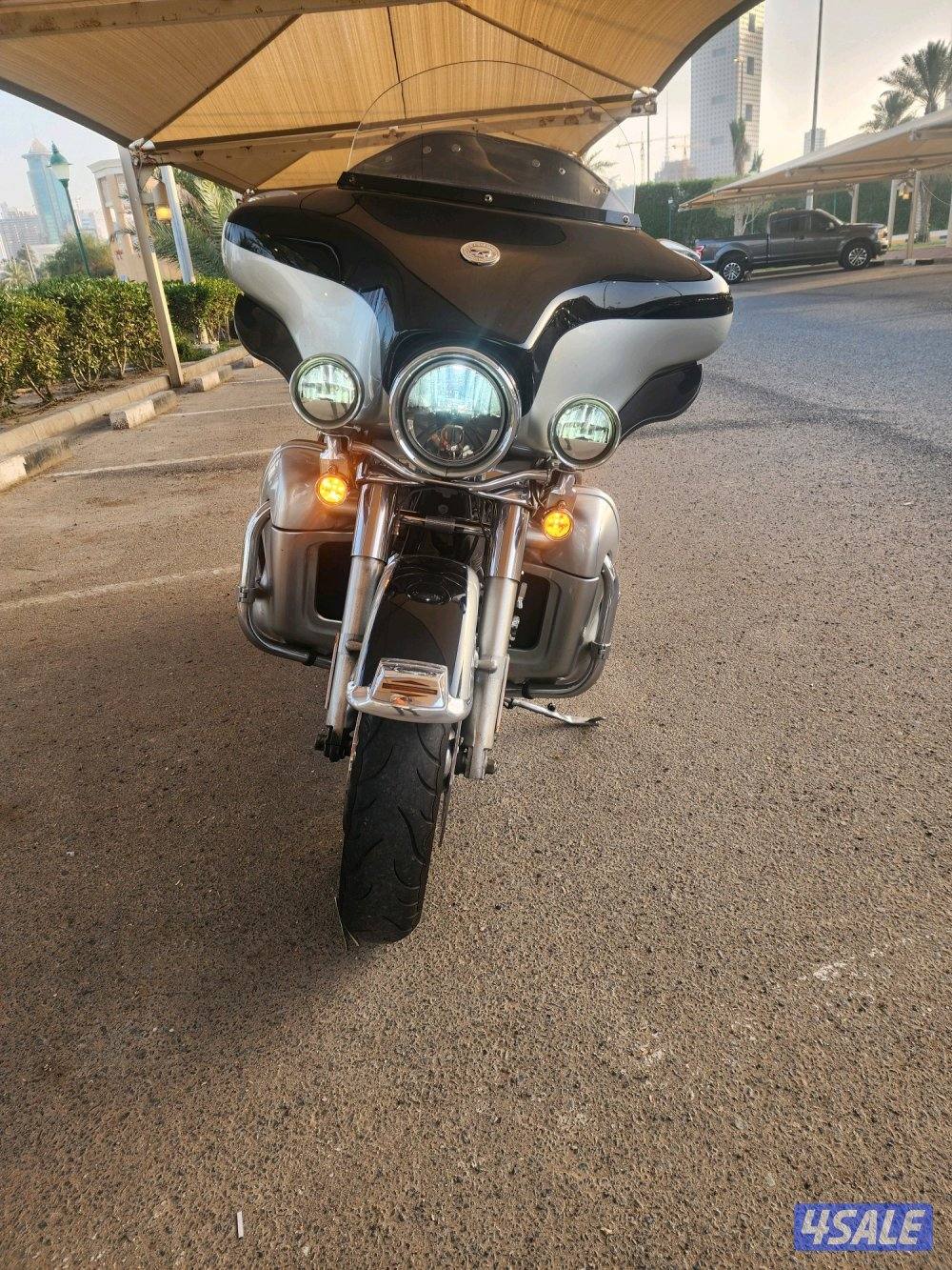 هارلي الترا قلايد ليمتد موديل ٢٠١٢0