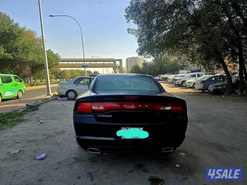 دودج تشارجر موديل 2013 فئة V6 بحالة ممتازة وبدون حوادث4