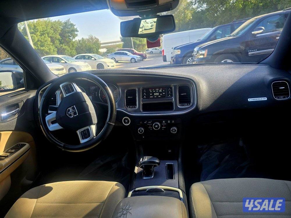 دودج تشارجر موديل 2013 فئة V6 بحالة ممتازة وبدون حوادث8