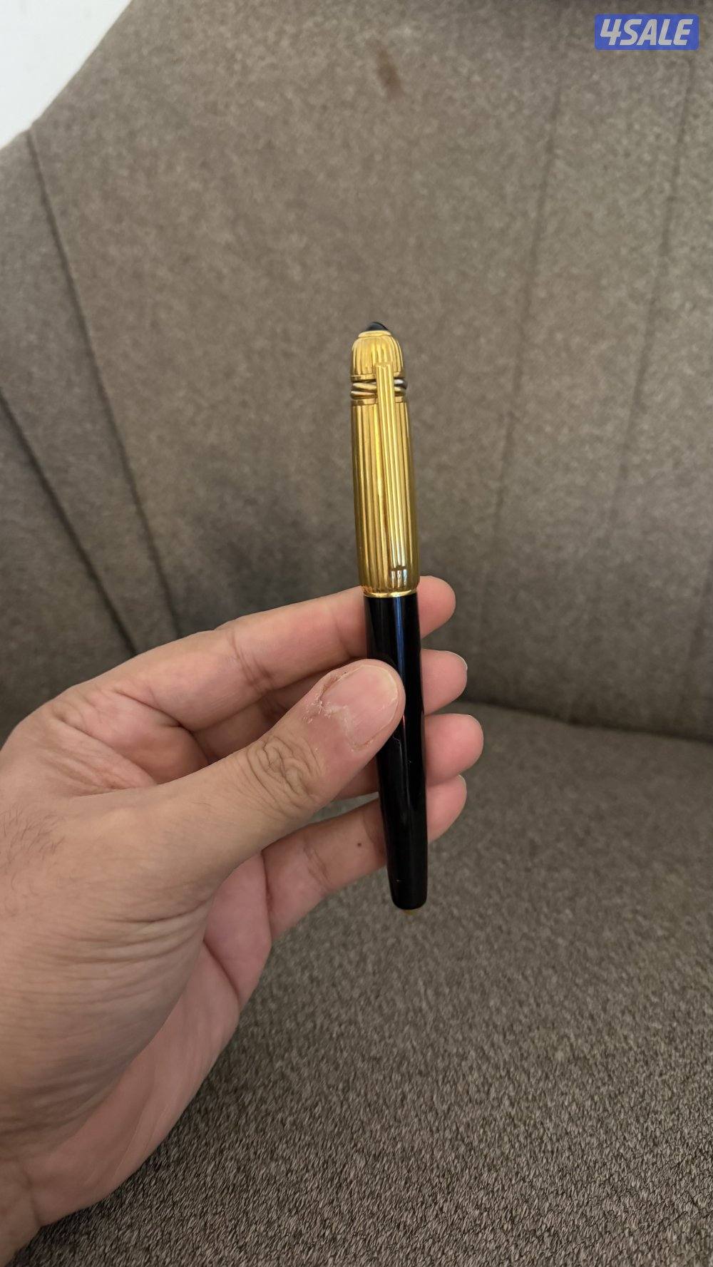 باشا منوصف اسود بذهبي0