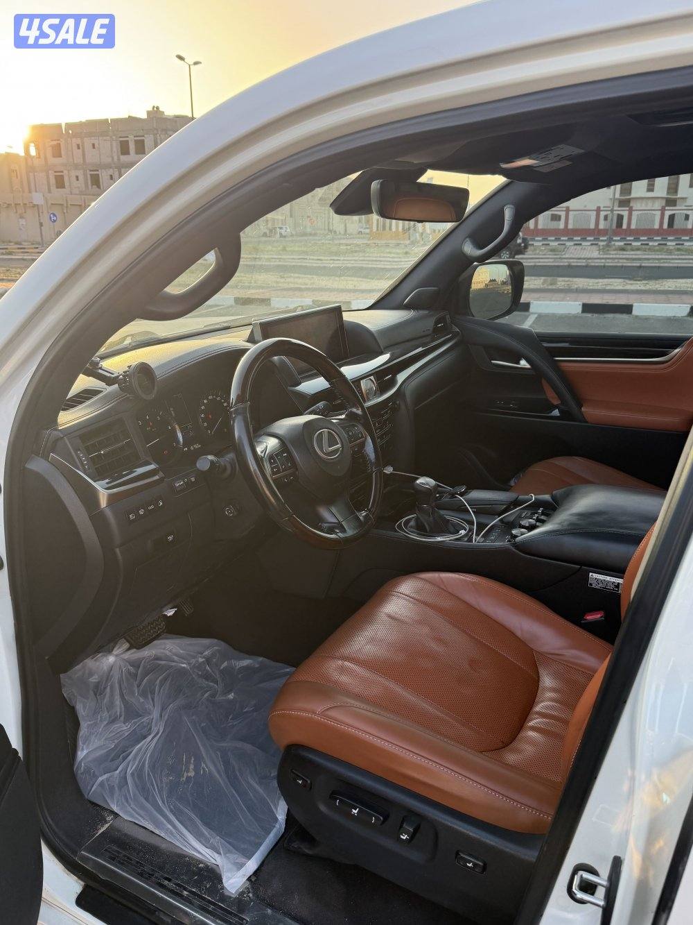 للبيع جيب لكزس4