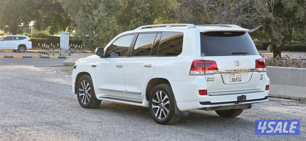 لاندكروز قراند تورنق  موديل 2019 وكاله2