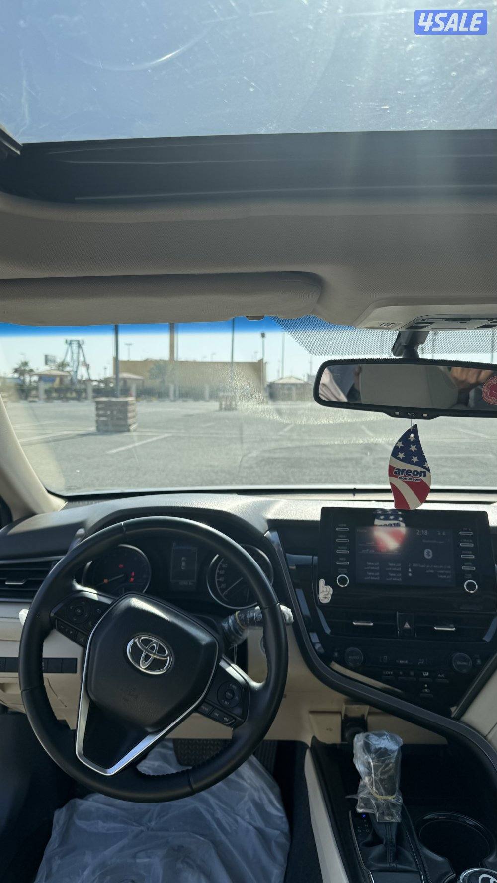 للبيع تويوتا كامري 2022 GLE نظيف ماشي 98 الف شرط الفحص2