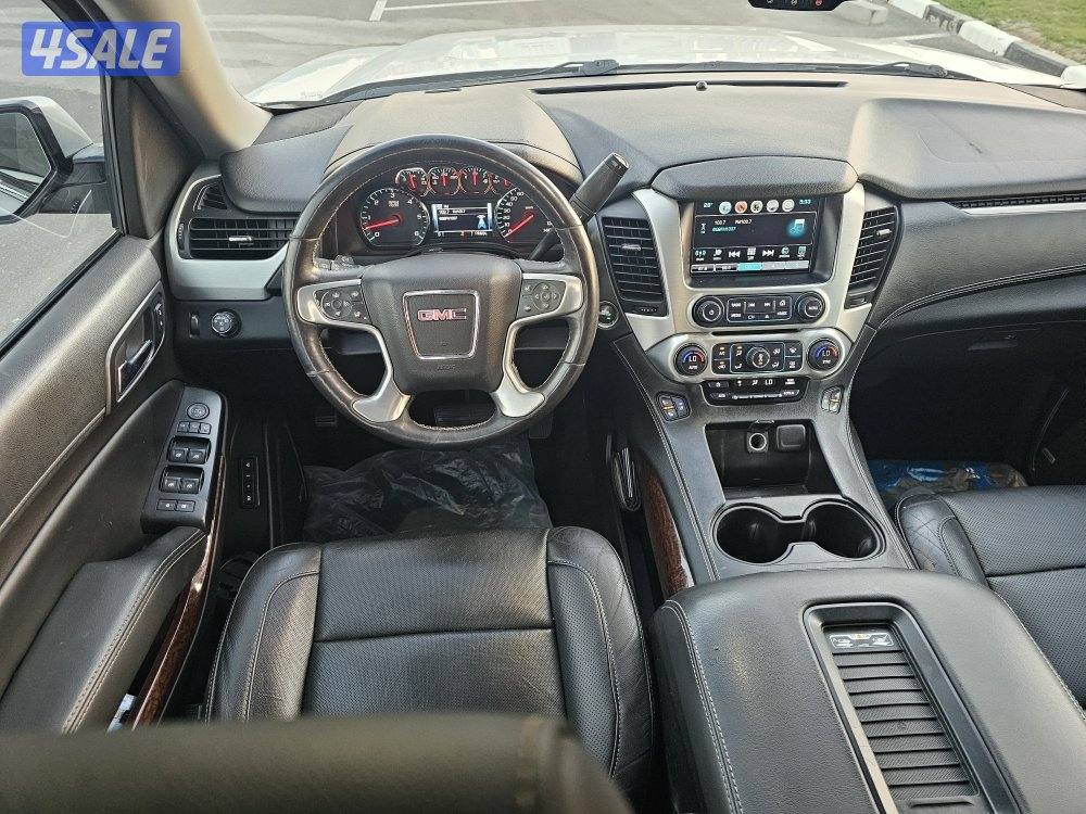 للبيع يوكن SLT موديل 20175