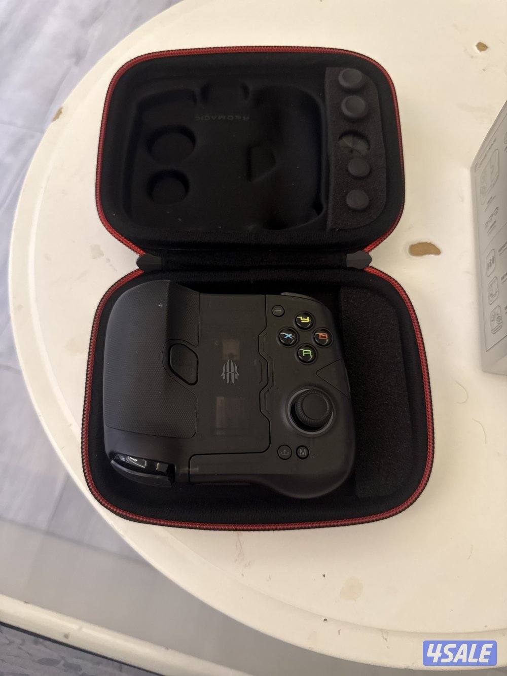 Red magic dual shadow gamepad0