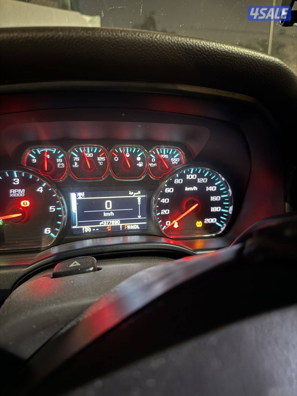 للبيع سلفرادو ماشي ٣٧٧ الف4