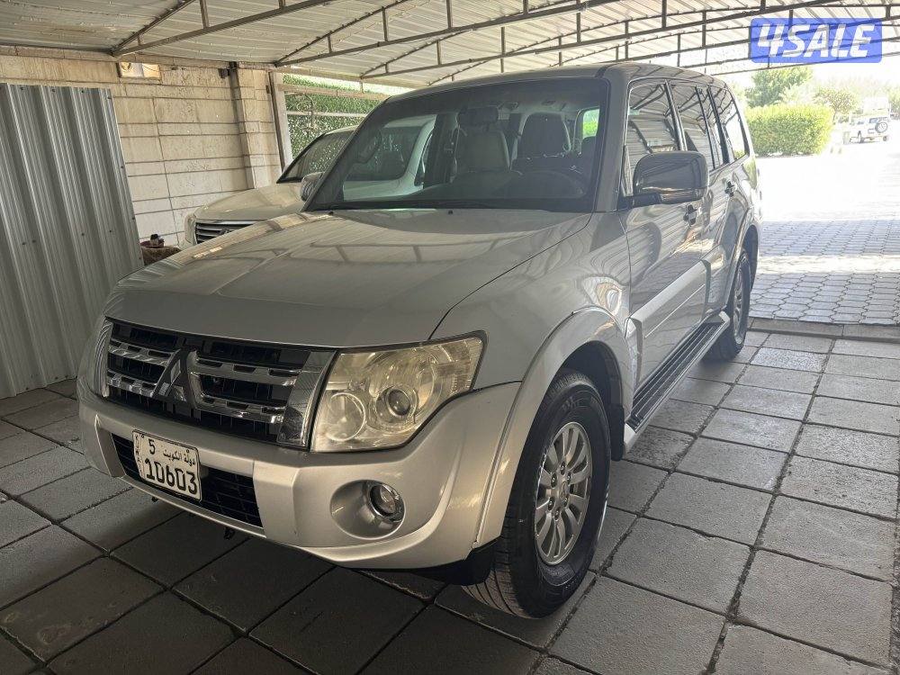 جيب باجيرو0