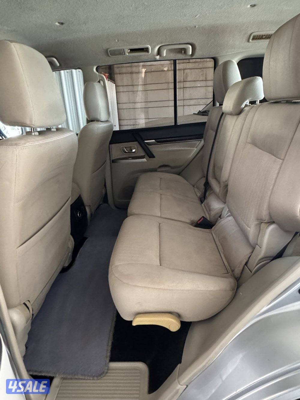 جيب باجيرو2