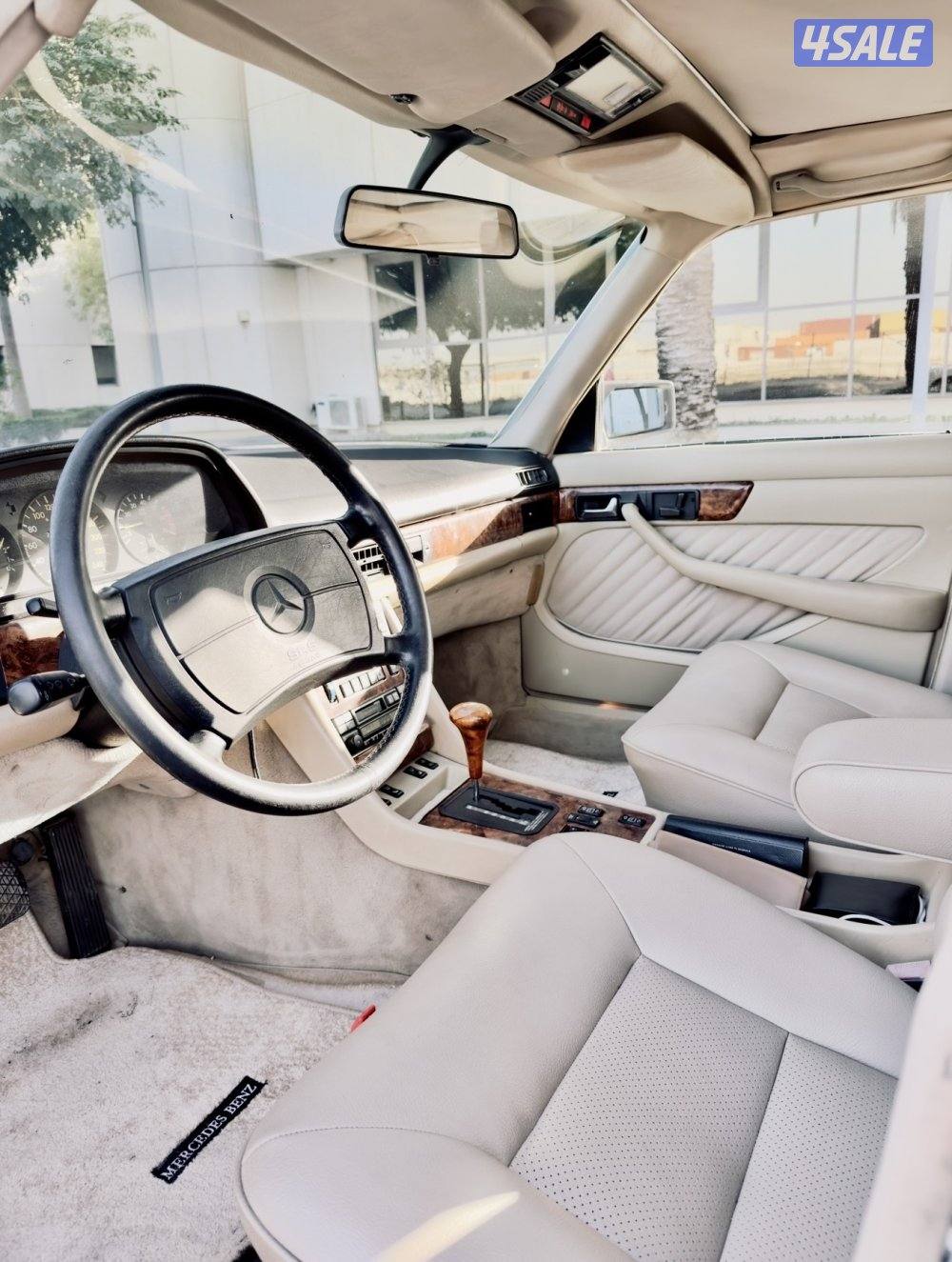 Mercedes 280 SEL (1983)4